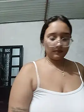 naughty_girl_hot_ 실시간 채팅방