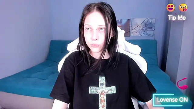 SugarBunny18 élő chatszobája