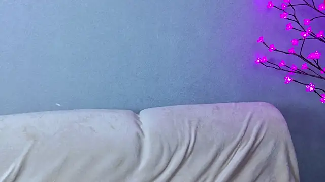 Živá chatovací místnost CleoBloom_