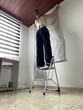 Isabella_varella- Adlı Modelin Canlı Sohbet Odası