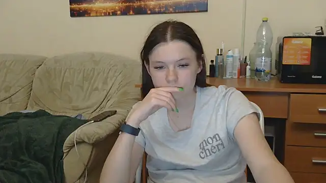 חדר צ'אט בשידור חי של JessicaHolland1