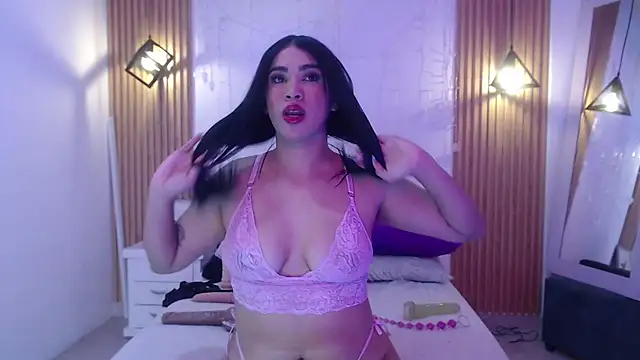 Phòng Chat Trực Tiếp giselslut__