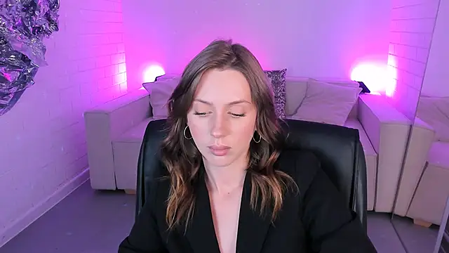 MeganClapp élő chatszobája