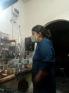 Riyashrma001 Live Chatrum