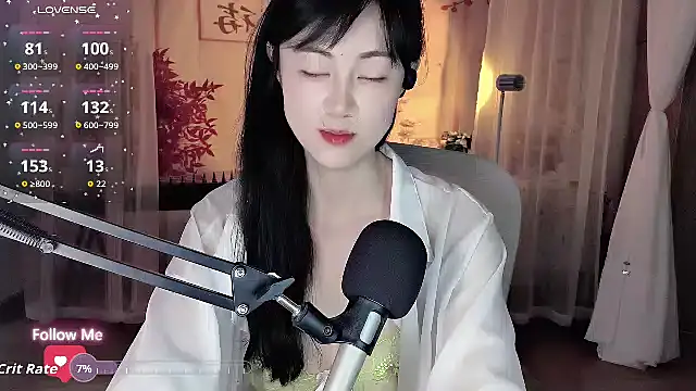 Chat soba uživo modela noomi-1111
