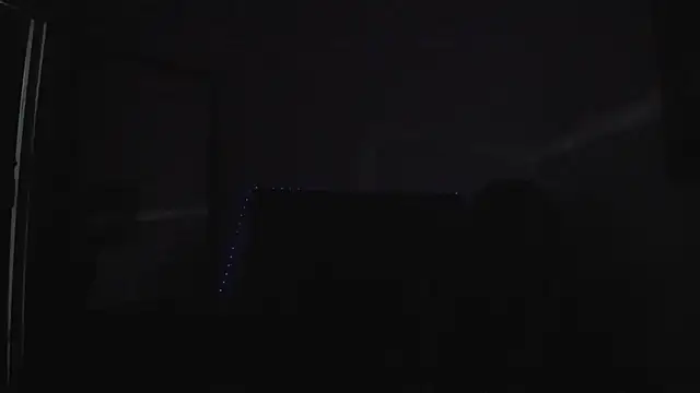 blowjobhorny25 Live Chatrum