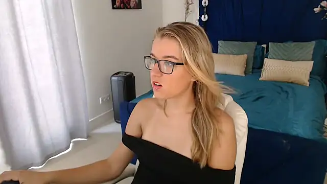 Yennylovesn Live-seksikameraesitys