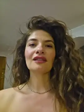 CelineBoyer_ Adlı Modelin Canlı Sohbet Odası