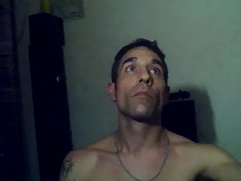 Morenazoojazos38's Live Sex Cam Show