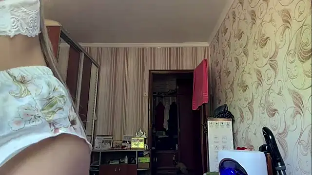 Phòng Chat Trực Tiếp Angel_babygirI18