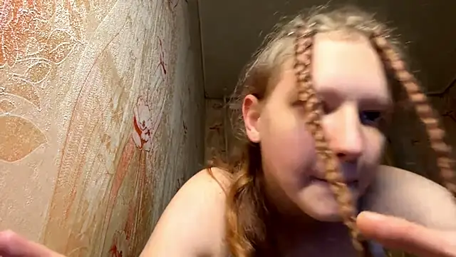 BirgitKamal Chat XXX in diretta