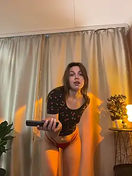 Chatroom en direct de ScarletMarnei