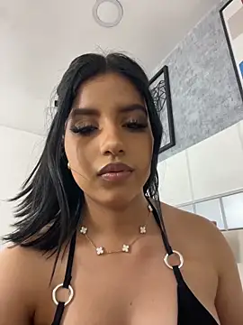 SusanneGrace Adlı Modelin Canlı Sohbet Odası