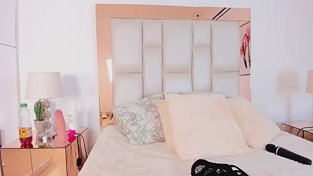 Chat soba uživo modela Amber_Ashfang