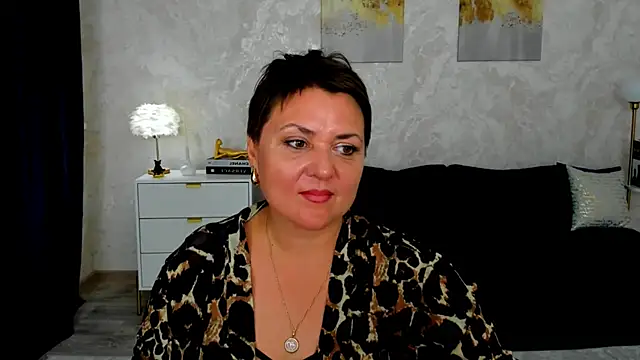 AnnaCorlane Adlı Modelin Canlı Sohbet Odası