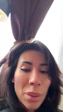غرفة دردشة AlmaSajor_ المباشرة