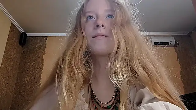 חדר צ'אט בשידור חי של KateVibe_01