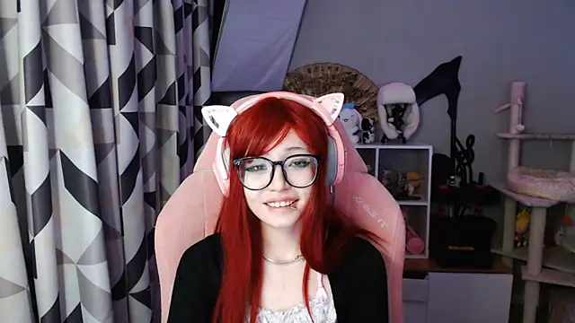 Sala de chat ao vivo de SaxonDibs