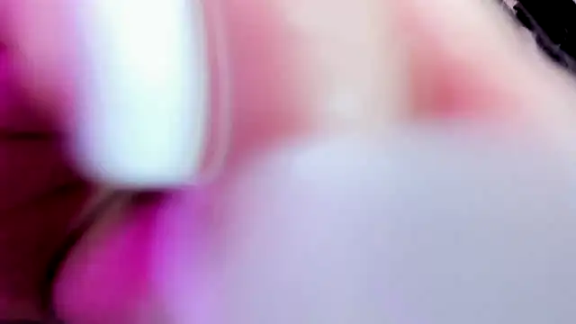 EllyBloom 실시간 채팅방