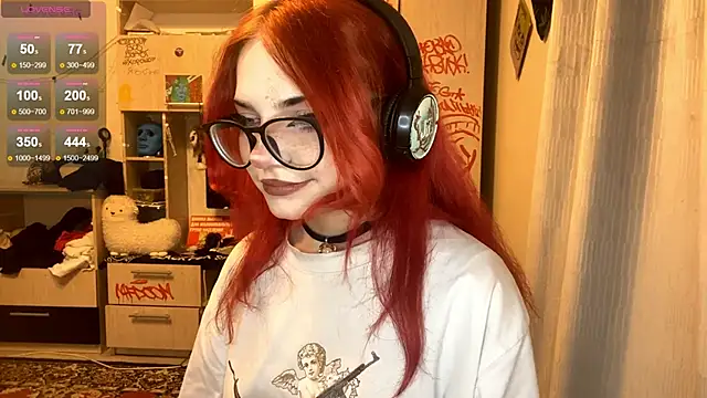 RedHeadCat's Live Chat Room