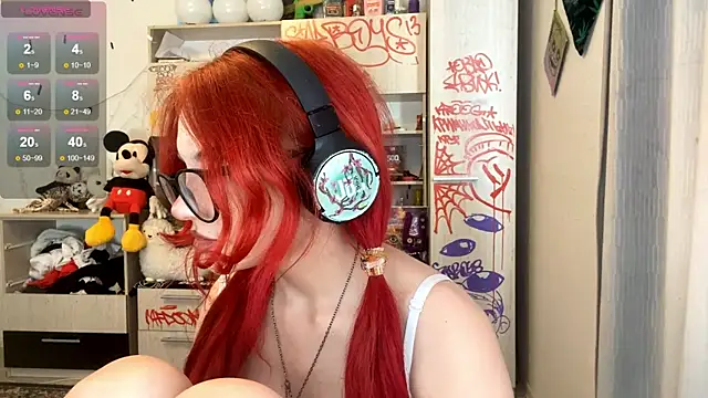 RedHeadCat's Live Chat Room