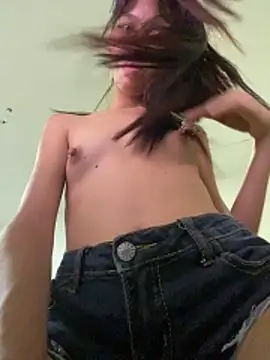 Chat soba uživo modela liliflaquita