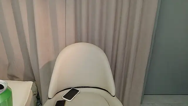 shasha-6's Live Chat Room