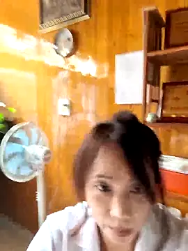 Živá chatovací místnost yang6991