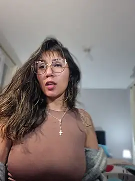 Mar_puentes Live Chatraum