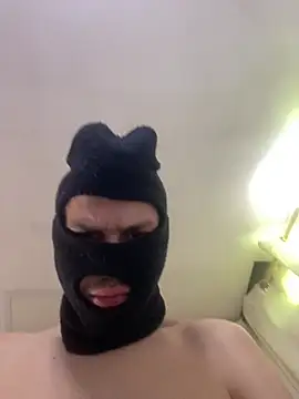 Lion_Yummy's Live Chat Room