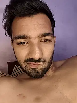 ItsPlayboy031's Live Chat Room