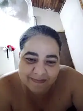 חדר צ'אט בשידור חי של Golositadeamor