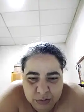 Golositadeamor's Live Chat Room