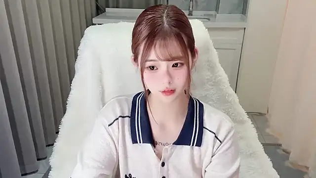 ห้องแชทสดของ xiaoyugan_cute