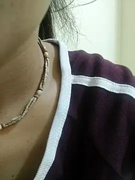 Živá chatovací místnost Monika_kumari6