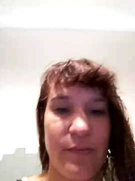 חדר צ'אט בשידור חי של Maggie38
