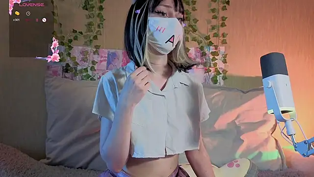 LunaNyanmi Cameră chat live
