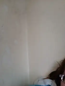 Nisrin_ay Adlı Modelin Canlı Sohbet Odası