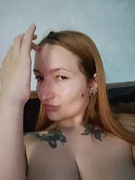 LeonaFox 실시간 채팅방