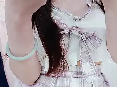 חדר צ'אט בשידור חי של minami-yuiyui