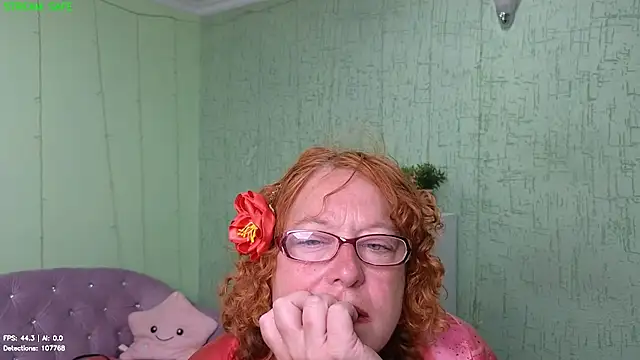 Sala de chat ao vivo de Fara_Flutte