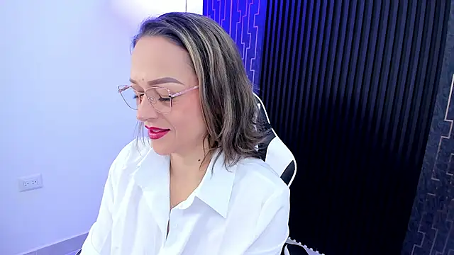 lia_damasco 现场聊天室
