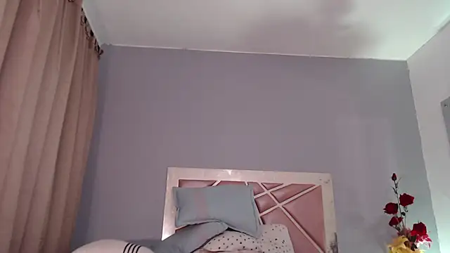 Sala de chat en directo de Celestte_w