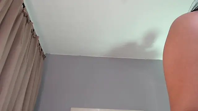 Celestte_w чат на живо