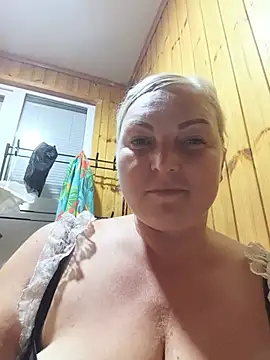White-Chocolatte – live chatrum