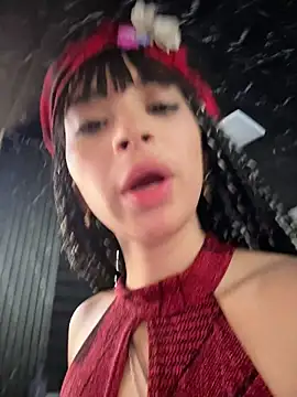 Sasha-firee live-chat rom