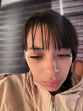 Sasha-firee – live chatrum