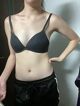 MOMO_ch_oon Live chat-huone
