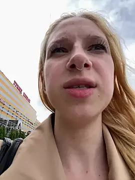 michelle_lovique: δωμάτιο απευθείας συνομιλίας
