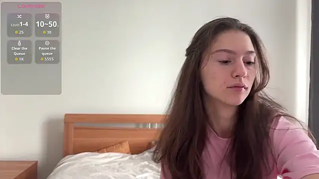 LibbieSchworm élő chatszobája